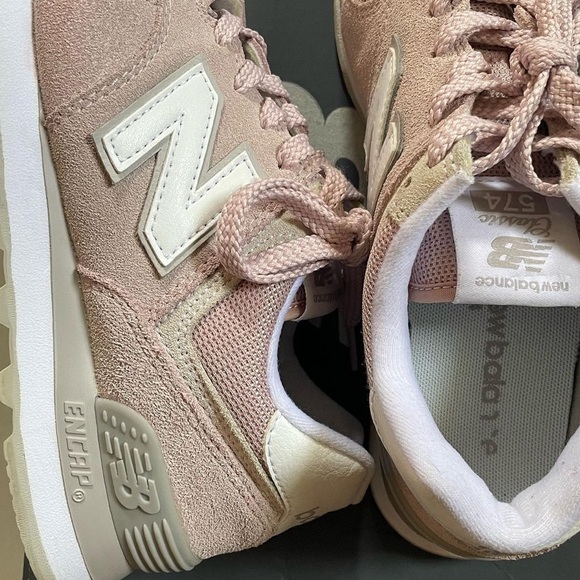 New Balance 574 - Picture 4 of 6